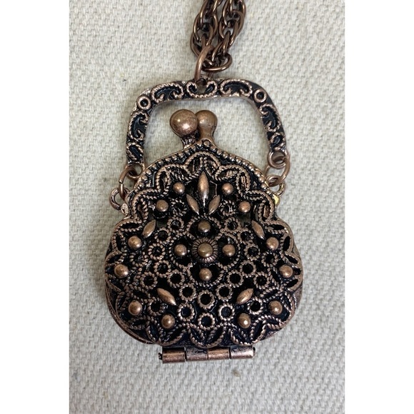 Filigree Purse Pendant necklace darkened copper finish, opens, handle moves - Picture 4 of 7